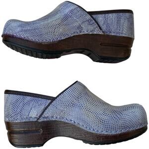 Dansko XP Slip Resistant Clogs Womens Colorful Leather Nurse Shoes EUR 35 US 5